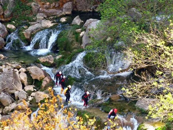 Spainventure Barranquismo por el río en andalusia Aventura