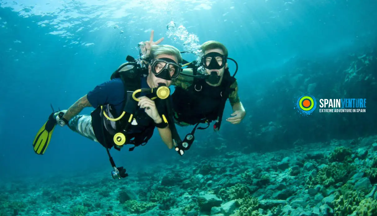 spainventure-en-pareja-consejos-de-buceo-para-principiantes-scuba-dive-in-fuengirola diving tips for beginners