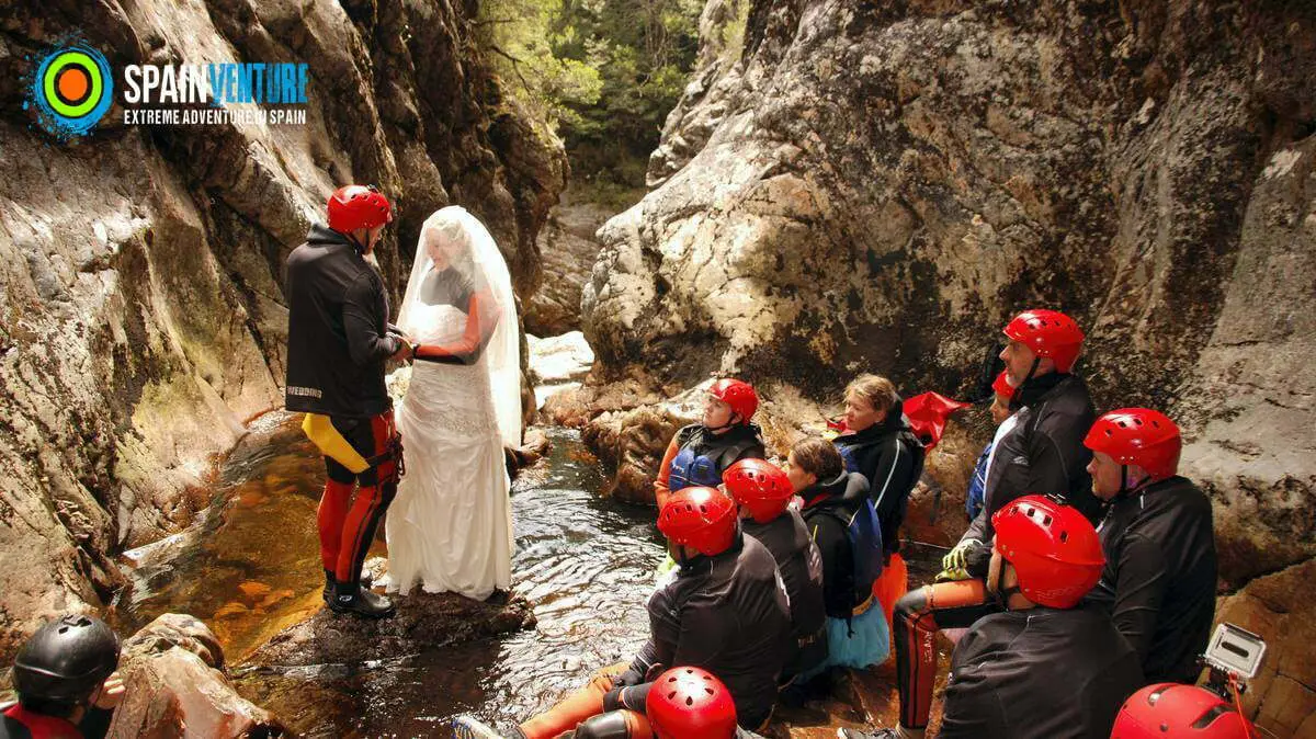 spainventure-wedding-boda-de-aventura-tips-barranquismo boda de aventura