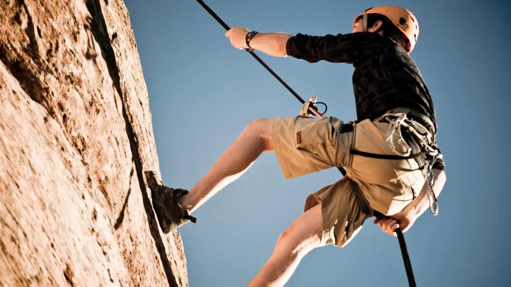 Vive la emoción del turismo de aventura con experiencias inmersivas